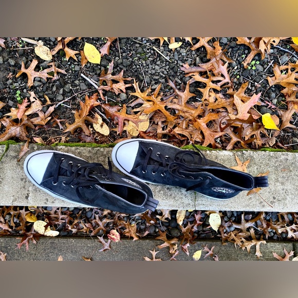 Converse Black High-Top Waterproof Sneakers - Picture 5 of 6